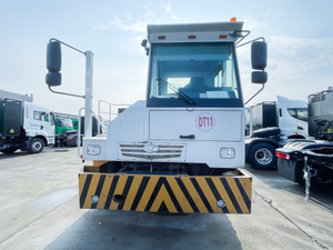 Camión tractor CAMC Ev de alta calidad 4x2 de baja velocidad para terminal portuaria a la venta