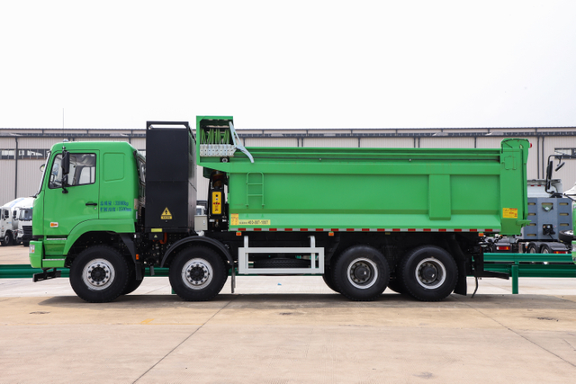 CAMC Precio atractivo NUEVO TIPO 8X4 Vehículos Utilizados de camiones de volcado eléctrico Nuevo camión volquete