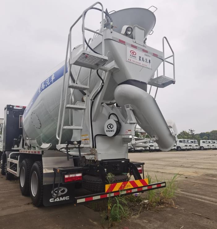 Camión hormigonera Pure Electric de 9 metros cúbicos