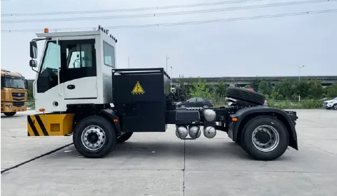 Consideraciones principales al cambiar a una flota de tractores de terminal eléctrico