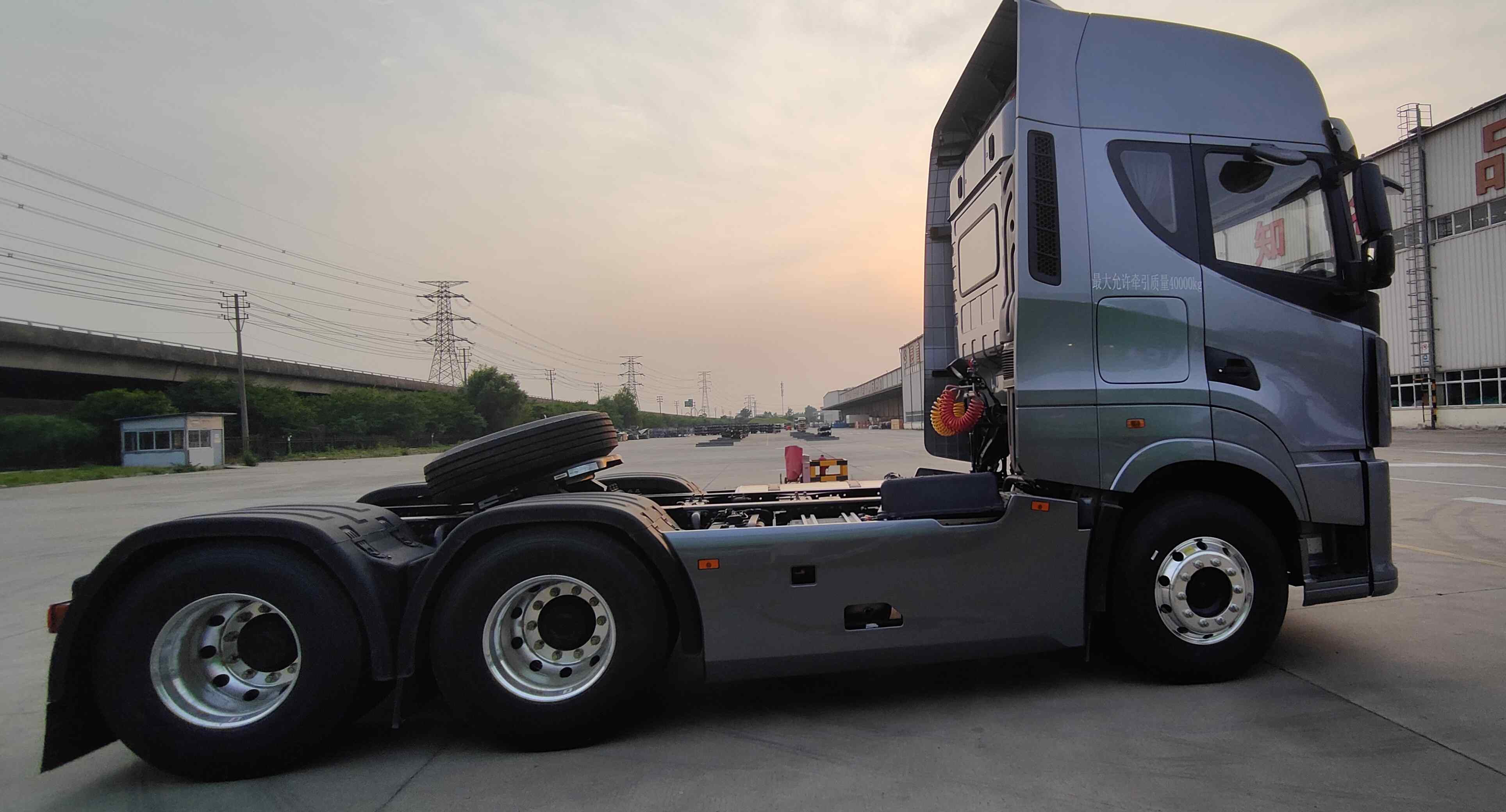 Camión tractor Freightliner confiable